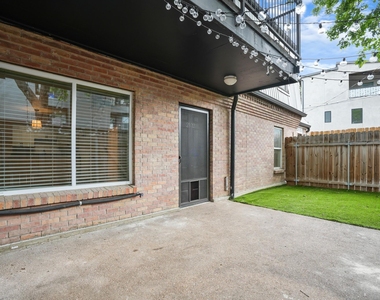 2020 S Congress Ave - Photo Thumbnail 17