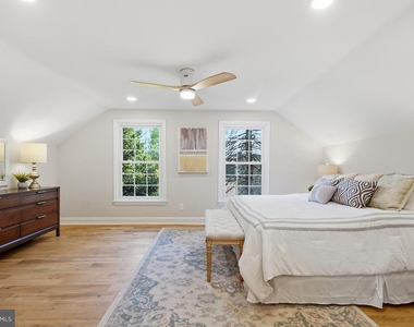 12301 Espalier Place - Photo Thumbnail 19