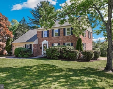 12301 Espalier Place - Photo Thumbnail 43