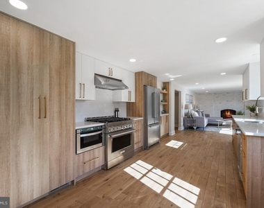 12301 Espalier Place - Photo Thumbnail 3