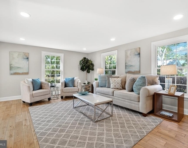 12301 Espalier Place - Photo Thumbnail 7