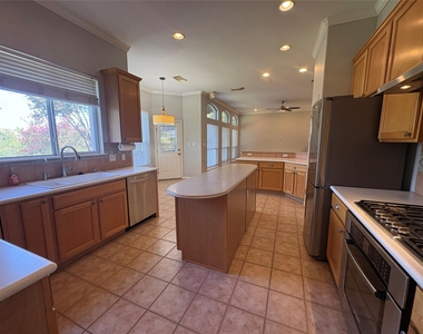 8419 Sea Ash Cir - Photo Thumbnail 14