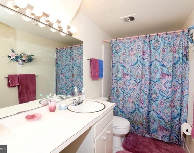 6900 Heatherhill Road - Photo Thumbnail 22