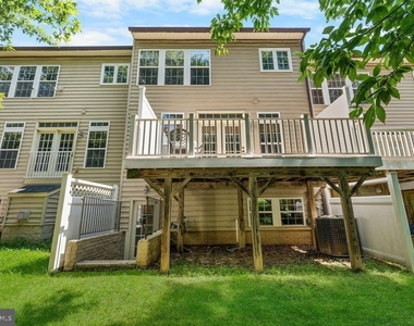 1627 Whitehall Drive - Photo Thumbnail 32