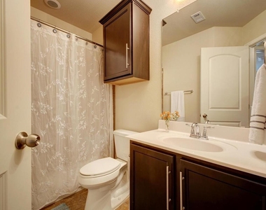 13900 Marathon Rd - Photo Thumbnail 23