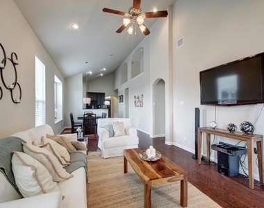 13900 Marathon Rd - Photo Thumbnail 7