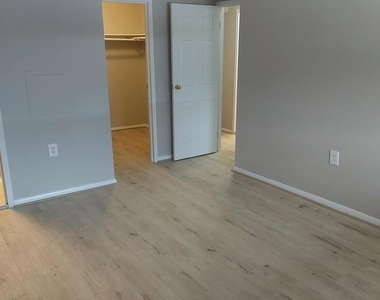 18622 Walkers Choice Road - Photo Thumbnail 21