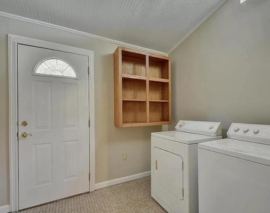 36 Anthony St - Photo Thumbnail 13