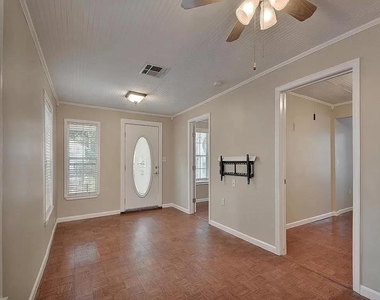 36 Anthony St - Photo Thumbnail 17