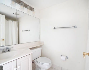 5809 Nicholson Lane - Photo Thumbnail 21