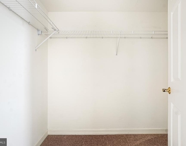 5809 Nicholson Lane - Photo Thumbnail 16