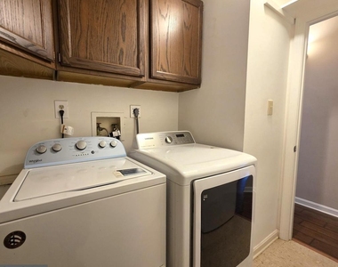 58 Windbrooke Circle - Photo Thumbnail 16