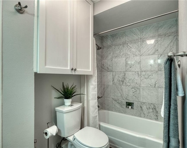 815 E 31st St - Photo Thumbnail 8