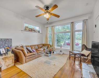815 E 31st St - Photo Thumbnail 16