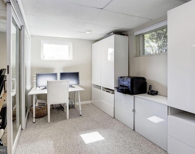 6408 Tisdale Terrace - Photo Thumbnail 19
