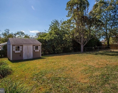 6408 Tisdale Terrace - Photo Thumbnail 27