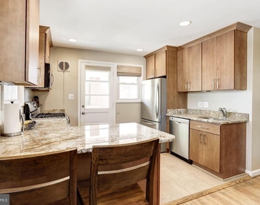 6408 Tisdale Terrace - Photo Thumbnail 6