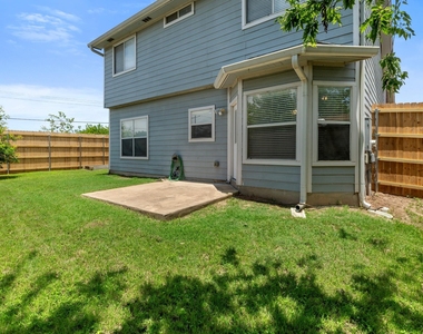 1908 Windy Park Dr - Photo Thumbnail 27