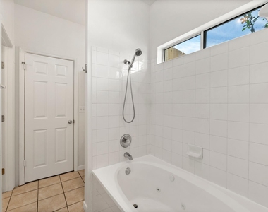 1908 Windy Park Dr - Photo Thumbnail 18