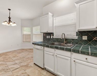 1908 Windy Park Dr - Photo Thumbnail 12