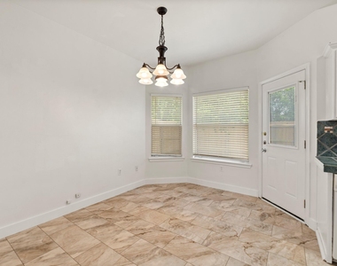 1908 Windy Park Dr - Photo Thumbnail 13