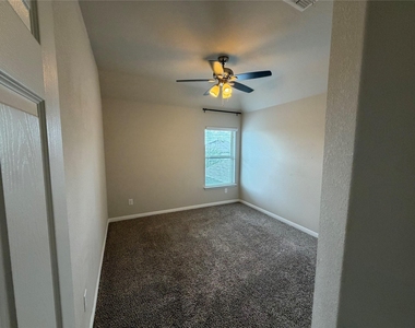 13221 Olivers Way - Photo Thumbnail 14