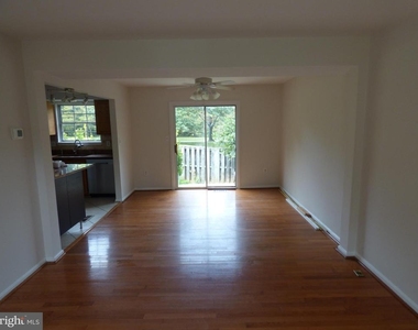 13422 Country Ridge Drive - Photo Thumbnail 5