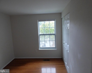 13422 Country Ridge Drive - Photo Thumbnail 6
