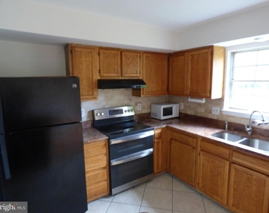 13422 Country Ridge Drive - Photo Thumbnail 2