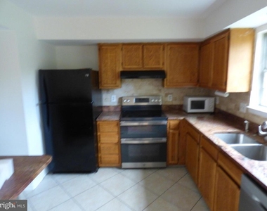 13422 Country Ridge Drive - Photo Thumbnail 3