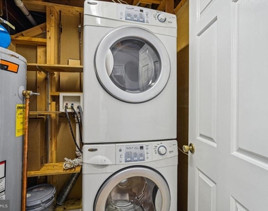 5407 Grove Ridge Way - Photo Thumbnail 18
