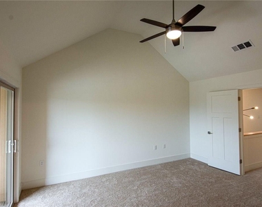 102 Conservation Rd - Photo Thumbnail 8