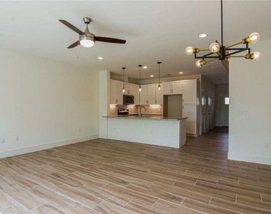 102 Conservation Rd - Photo Thumbnail 14