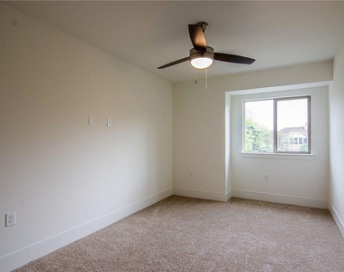 102 Conservation Rd - Photo Thumbnail 10
