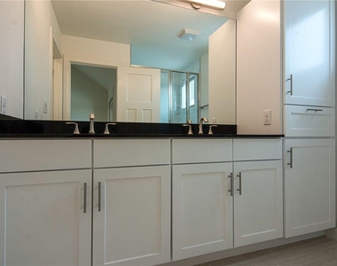 102 Conservation Rd - Photo Thumbnail 6