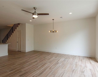 102 Conservation Rd - Photo Thumbnail 16