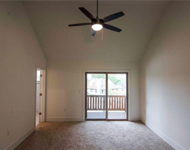 102 Conservation Rd - Photo Thumbnail 9