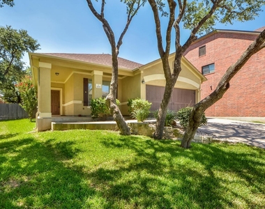 2202 Ezra Ct - Photo Thumbnail 1