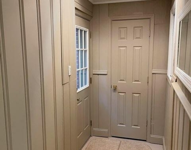 8507 Leonard Drive - Photo Thumbnail 2