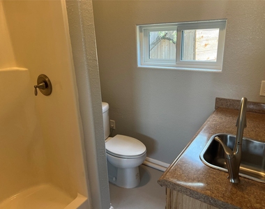 15303 Texas St - Photo Thumbnail 4