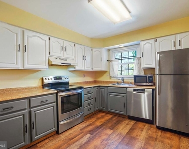 11322 Baritone Court - Photo Thumbnail 1