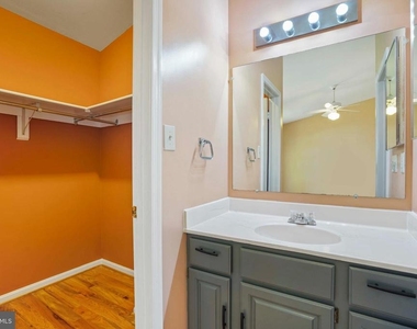 11322 Baritone Court - Photo Thumbnail 12