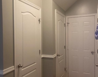 224 Ironwood Manor Drive - Photo Thumbnail 5
