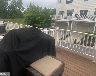 224 Ironwood Manor Drive - Photo Thumbnail 16