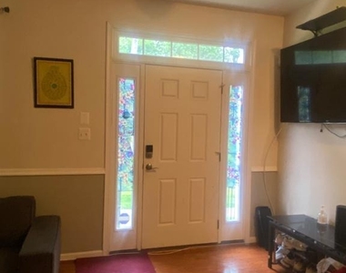 224 Ironwood Manor Drive - Photo Thumbnail 3