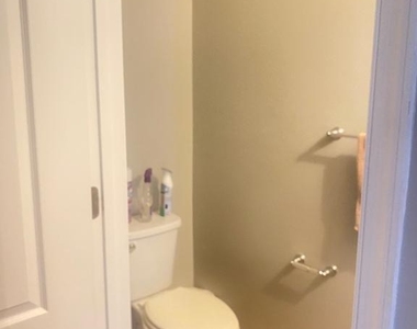 224 Ironwood Manor Drive - Photo Thumbnail 6