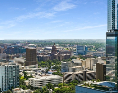 301 West Ave - Photo Thumbnail 12