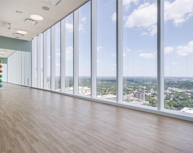 301 West Ave - Photo Thumbnail 21