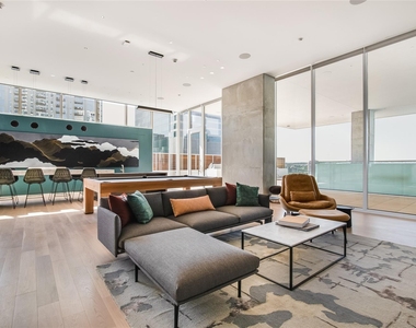 301 West Ave - Photo Thumbnail 17