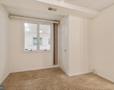 1397 Canterbury Way - Photo Thumbnail 17